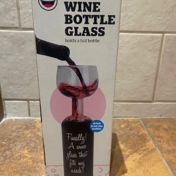 BIG MOUTH INC The Original Wine Bottle Glass HOLDS A FULL BOTLE 750mL 12.5" Tall - Picture 3 of 4
